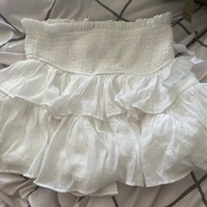 A white mini skirt